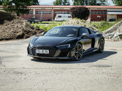 rent an audi r8 v10 perfoemance in munich