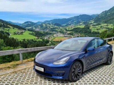 rent a tesla model 3 performance in salzburg