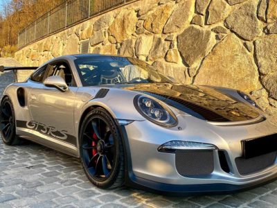 Rent a Porsche 911 GT3 in Innsbruck