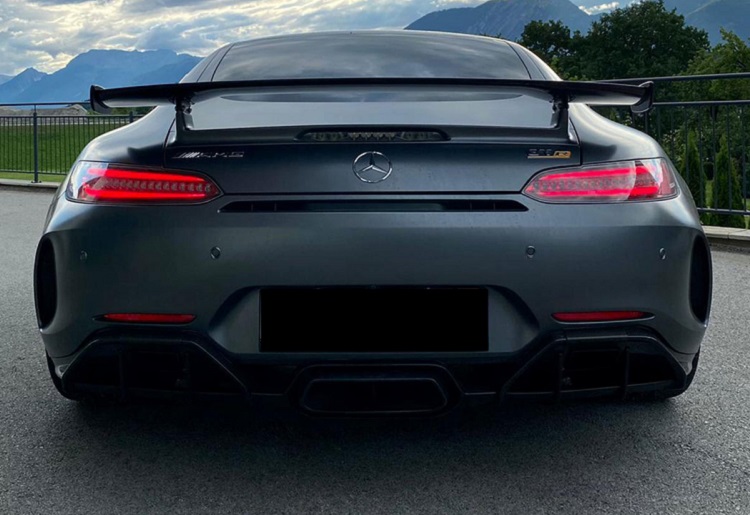 AMG GT R