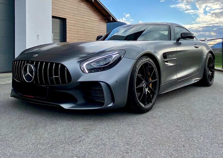 AMG GT R