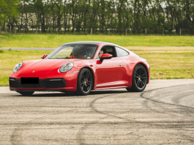Rent a Porsche 911 Carrera 4S in Vienna