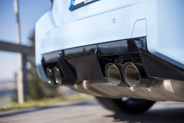 exhaust system BMW M2 Coupe at Lake Constance