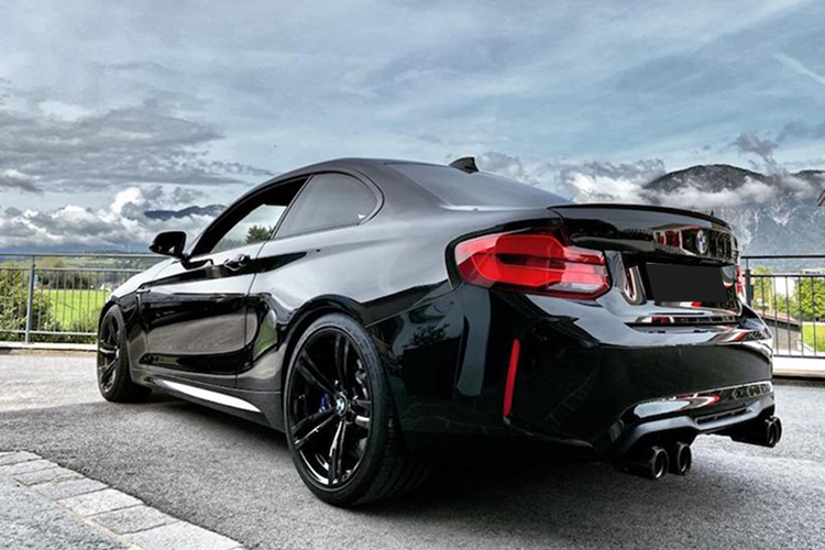 Back view BMW M2 in Kufstein