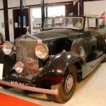 Rent Rolls Royce Wraith Open Tourer in Vienna Vorne