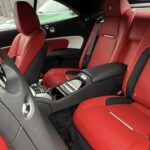 Rent Rolls-Royce Dawn in Salzburg innenraum