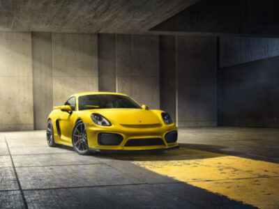Rent Porsche Cayman GT4 in Leoben Hero