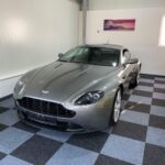 Rent Aston Martin Vantage in Leoben Vorne