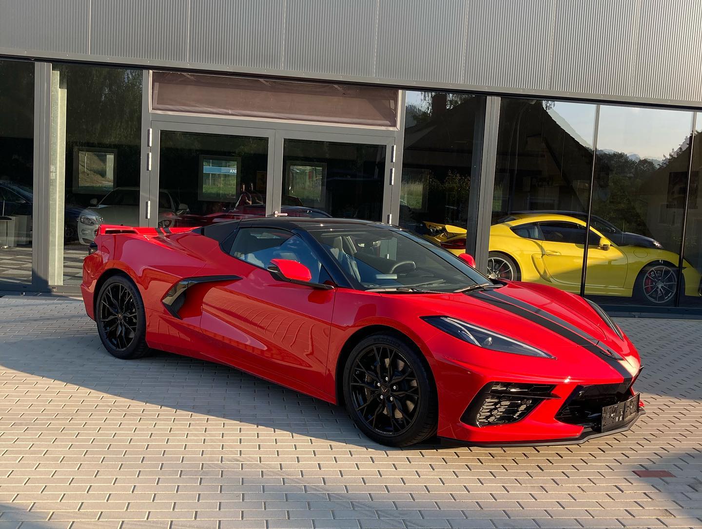 Rent a Chevrolet Corvette C8 Stingray Convertible in Leoben Front
